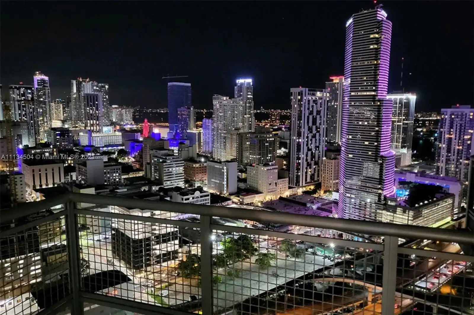 350 S MIAMI Avenue # 3711, Miami FL 33130 photo 3