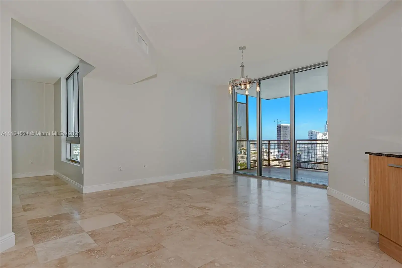 350 S MIAMI Avenue # 3711, Miami FL 33130 photo 4