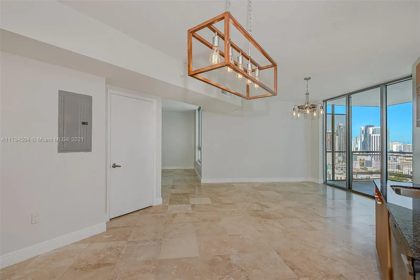350 S MIAMI Avenue # 3711, Miami FL 33130 photo 5