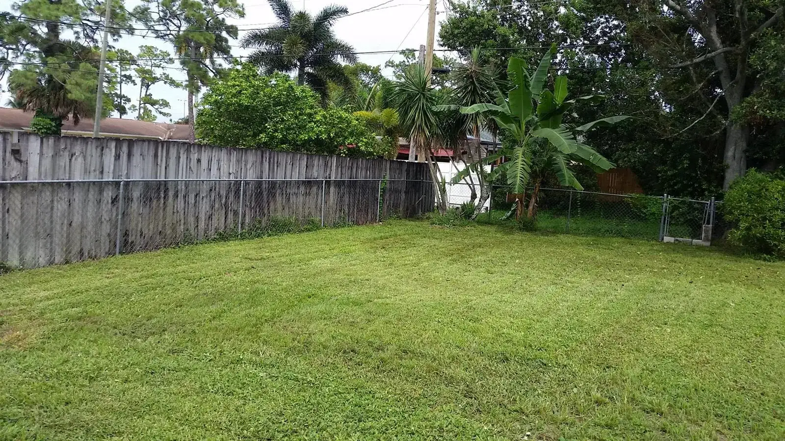 460 Fleming Avenue, FL 33463 photo 2