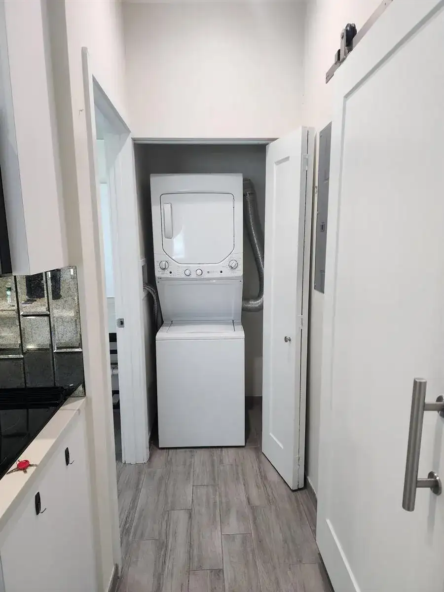 315 SW 7TH Street # 1, Fort Lauderdale FL 33315 photo 3