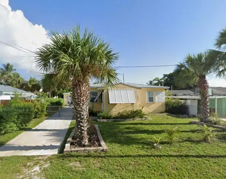 1706 St Lucie Court, Fort Pierce FL 34949 photo 2