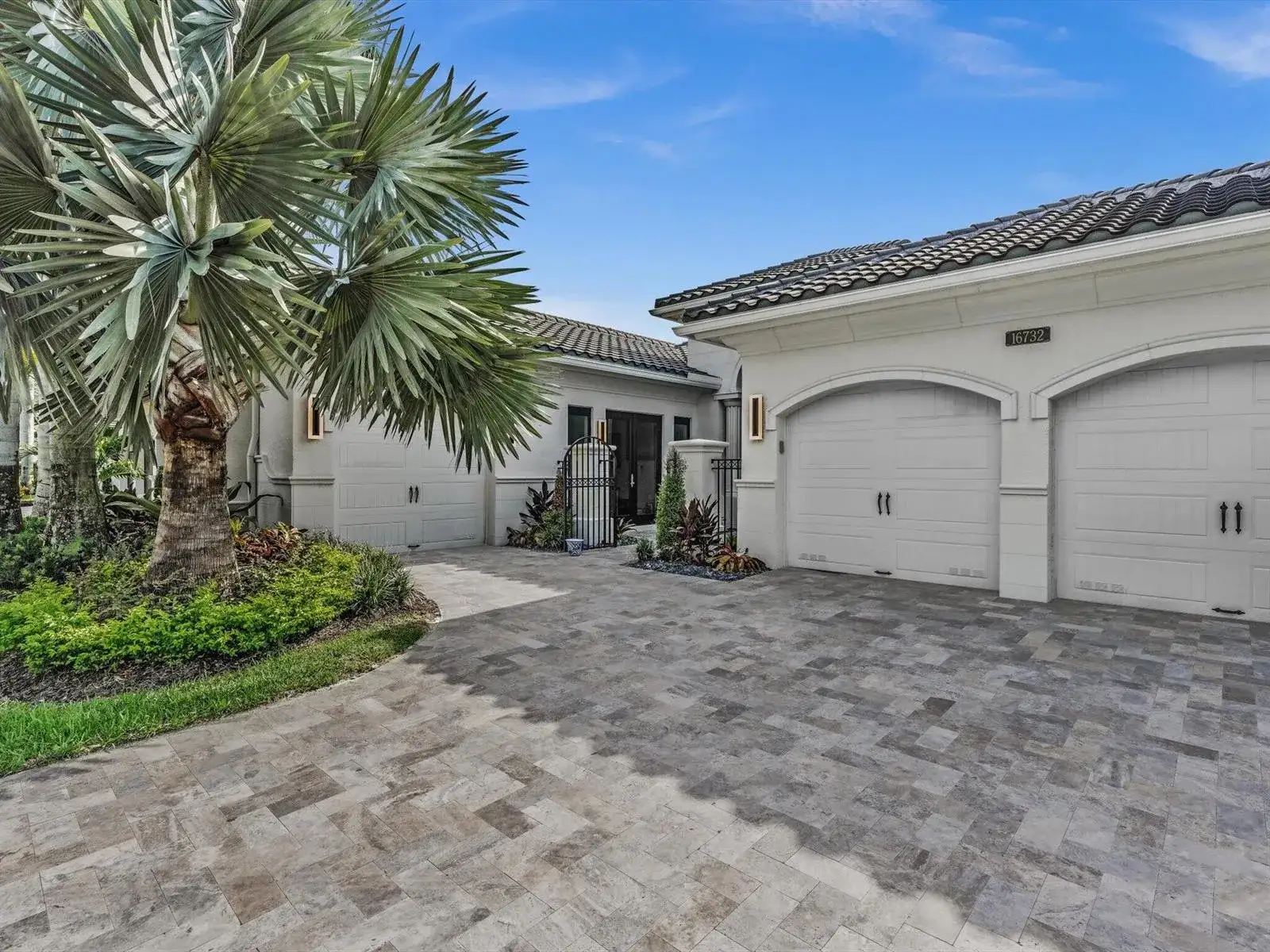16732 Strasbourg Lane, Delray Beach FL 33446 photo 3