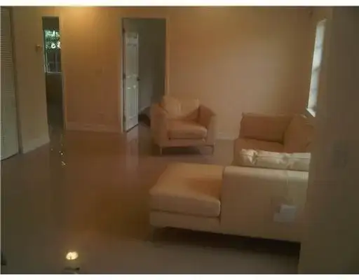 7000 TYLER Street, Hollywood FL 33024 photo 2