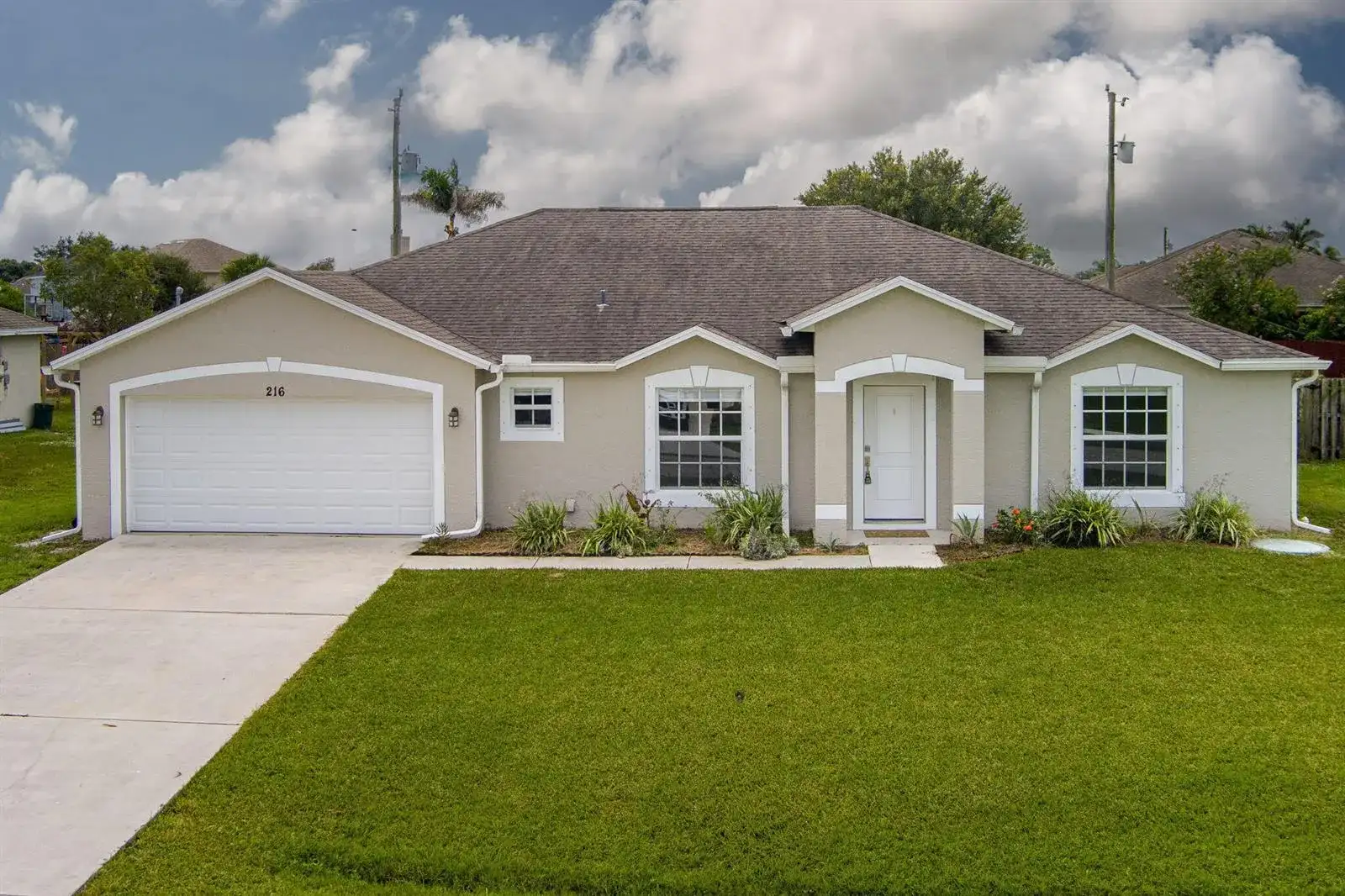 216 SW Kestor Drive, Port St. Lucie FL 34953 photo 3