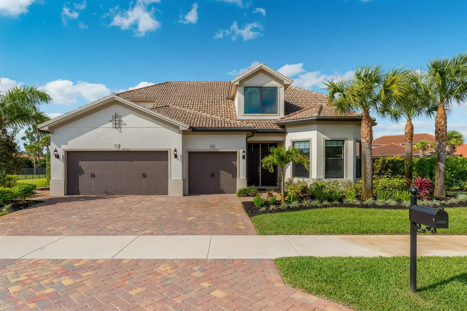 4952 SW SENSATION Street, Palm City FL 34990 photo 2
