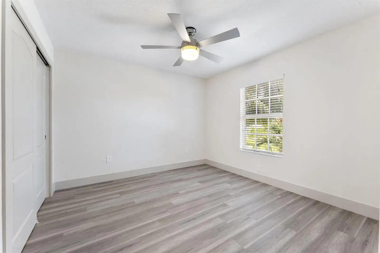 430 LUCKY Lane, Delray Beach FL 33444 photo 5