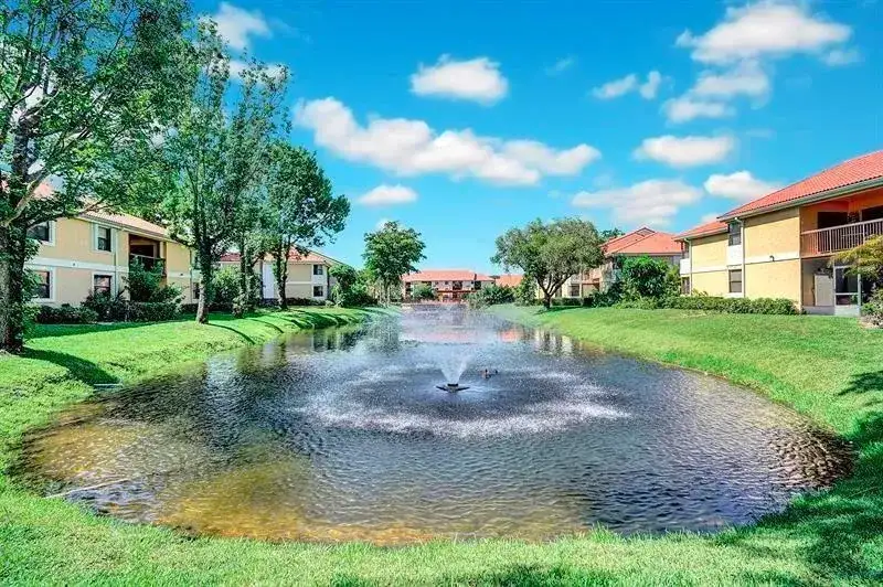5641 RIVERSIDE Drive, Coral Springs FL 33067 photo 3