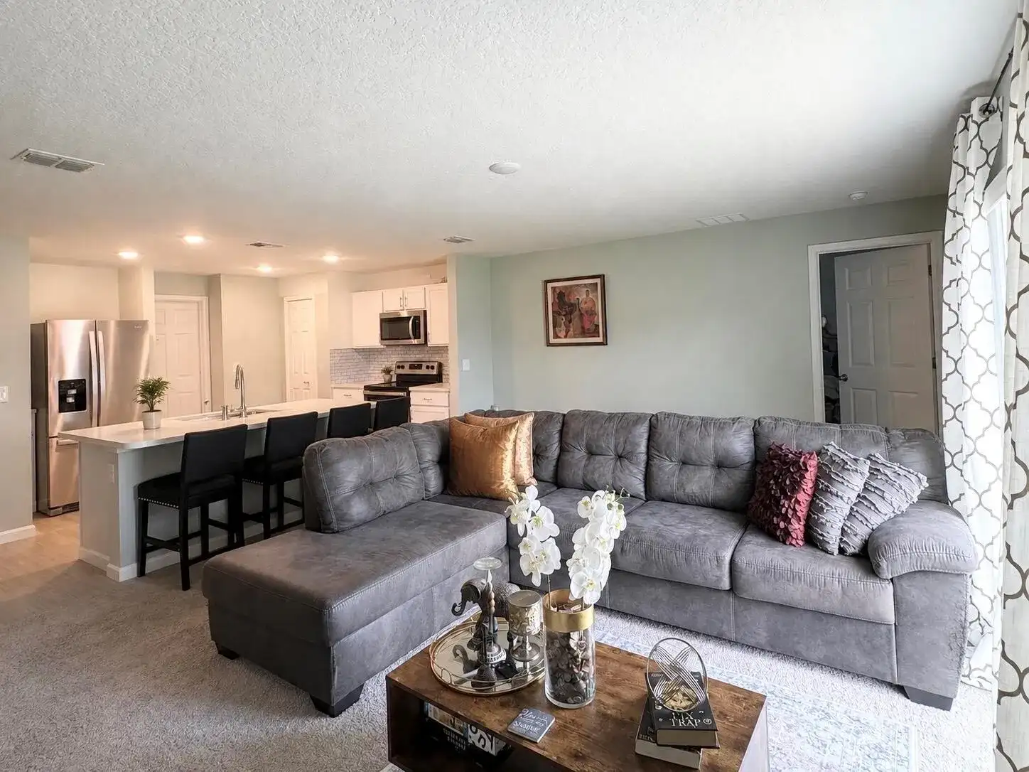 41 Willow Lane, FL 34759 photo 4
