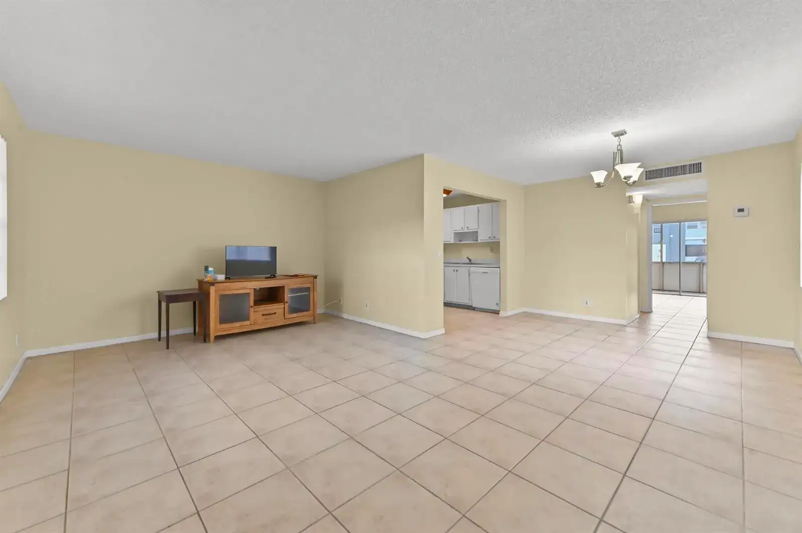 887 Normandy S, Delray Beach FL 33484 photo 3