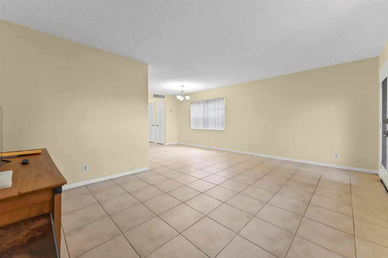 887 Normandy S, Delray Beach FL 33484 photo 5