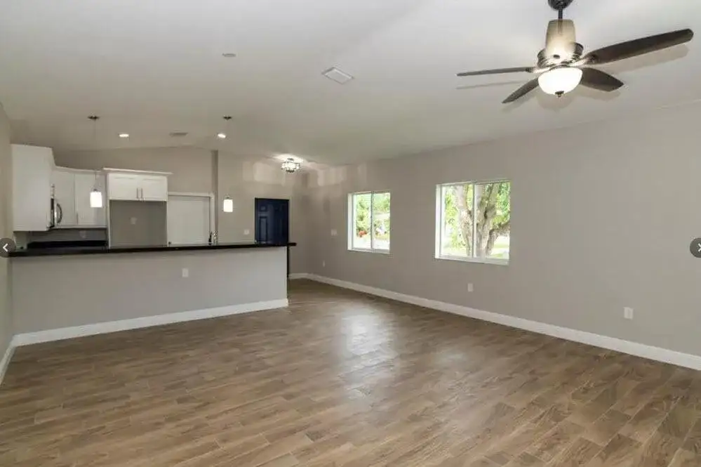 1140 NW 1ST Avenue, Fort Lauderdale FL 33311 photo 4