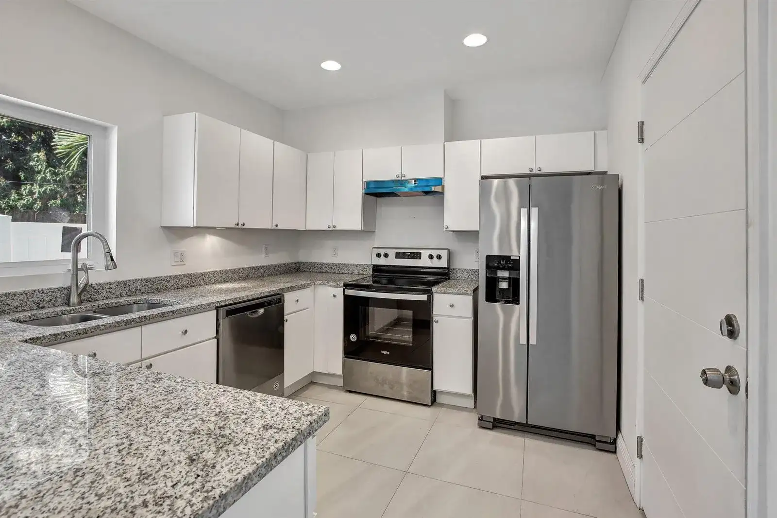 1102 S 20TH Avenue # 1102, Hollywood FL 33020 photo 3