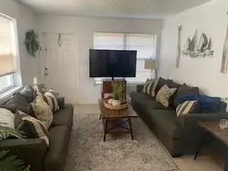 841 NE 40TH Street, Oakland Park FL 33334 photo 3