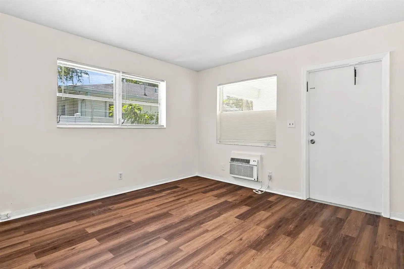 317 N 61ST Terrace # 7, Hollywood FL 33024 photo 4