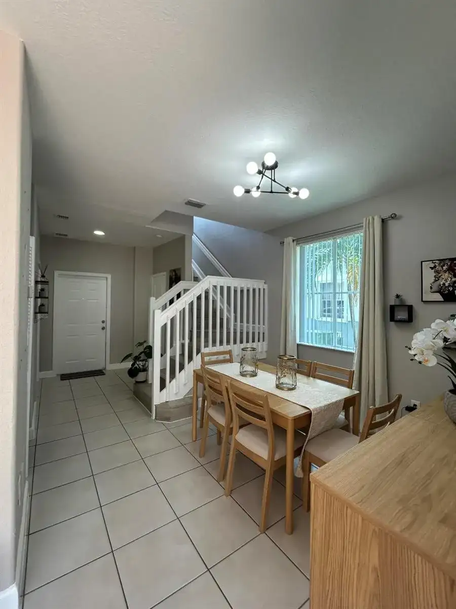 7301 NW 174TH Terrace # 100, Hialeah FL 33015 photo 2