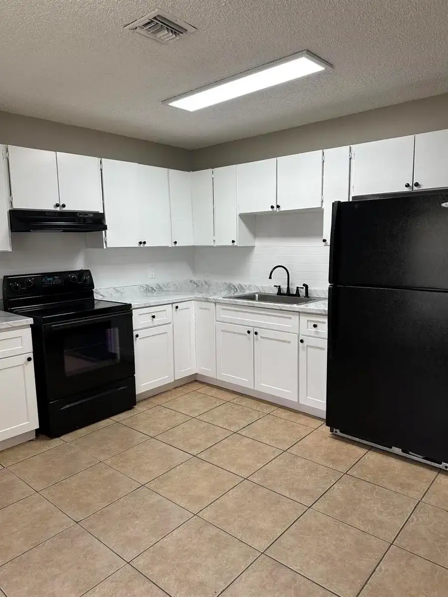 4833 SERAFICA Drive, Lake Worth FL 33461 photo 4