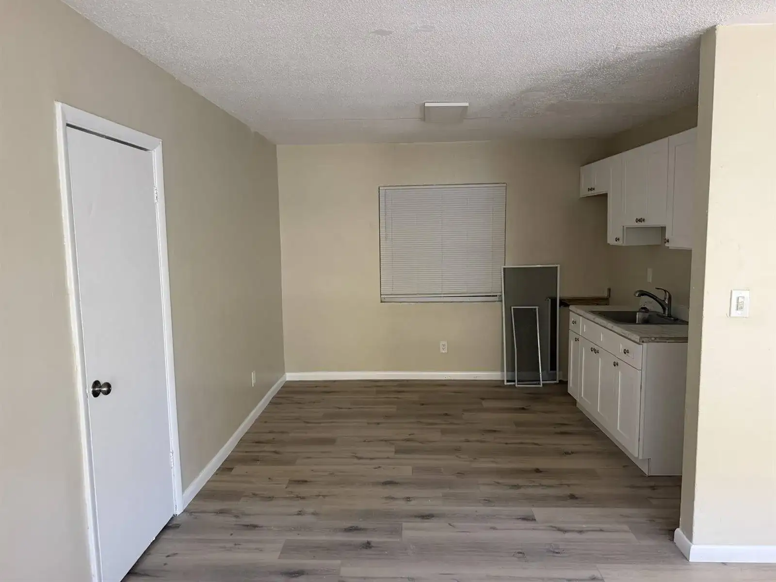 1004 NW 2nd Street # 1, Fort Lauderdale FL 33311 photo 3