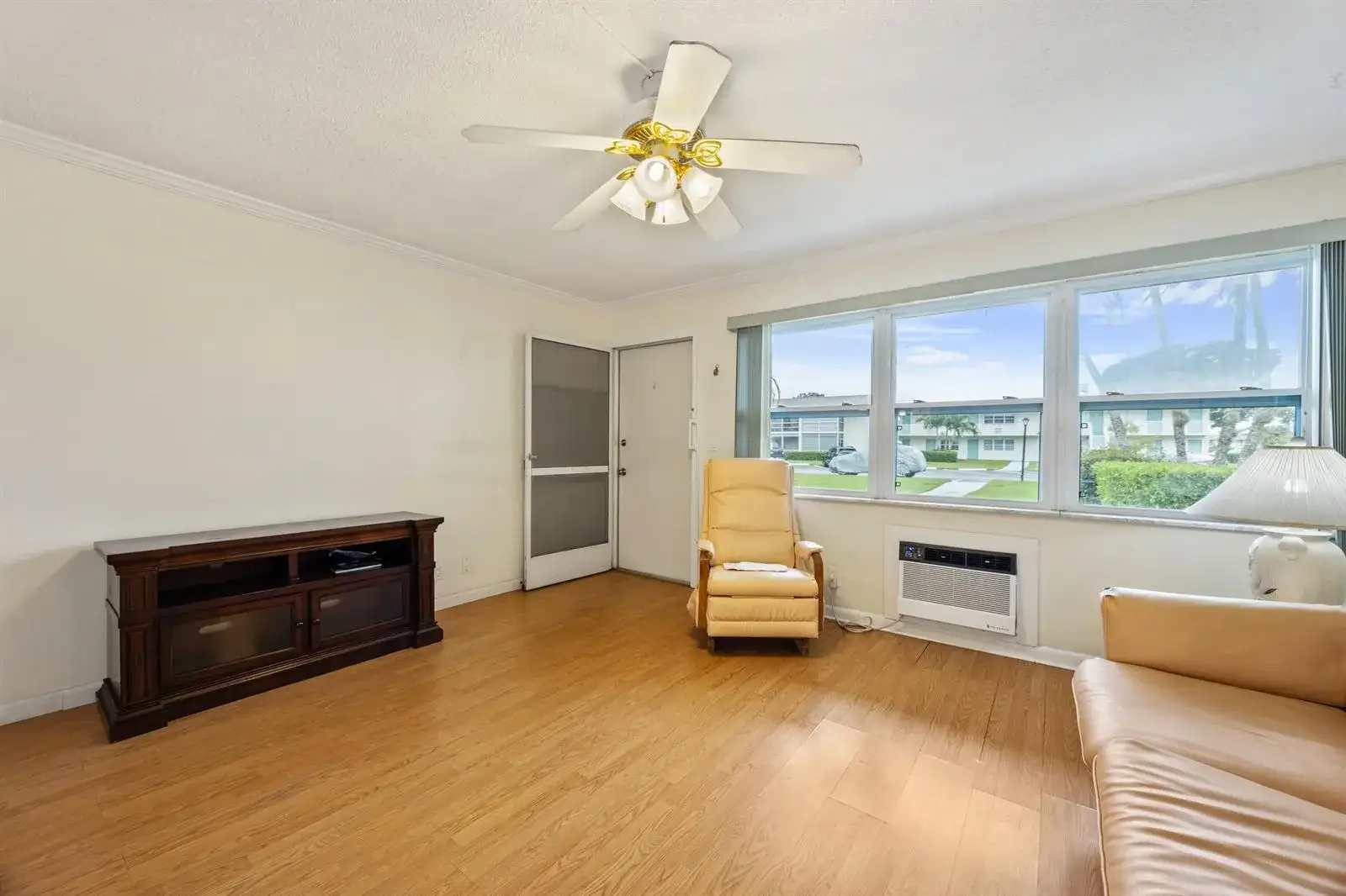 200 Horizons W # 106, Boynton Beach FL 33435 photo 5