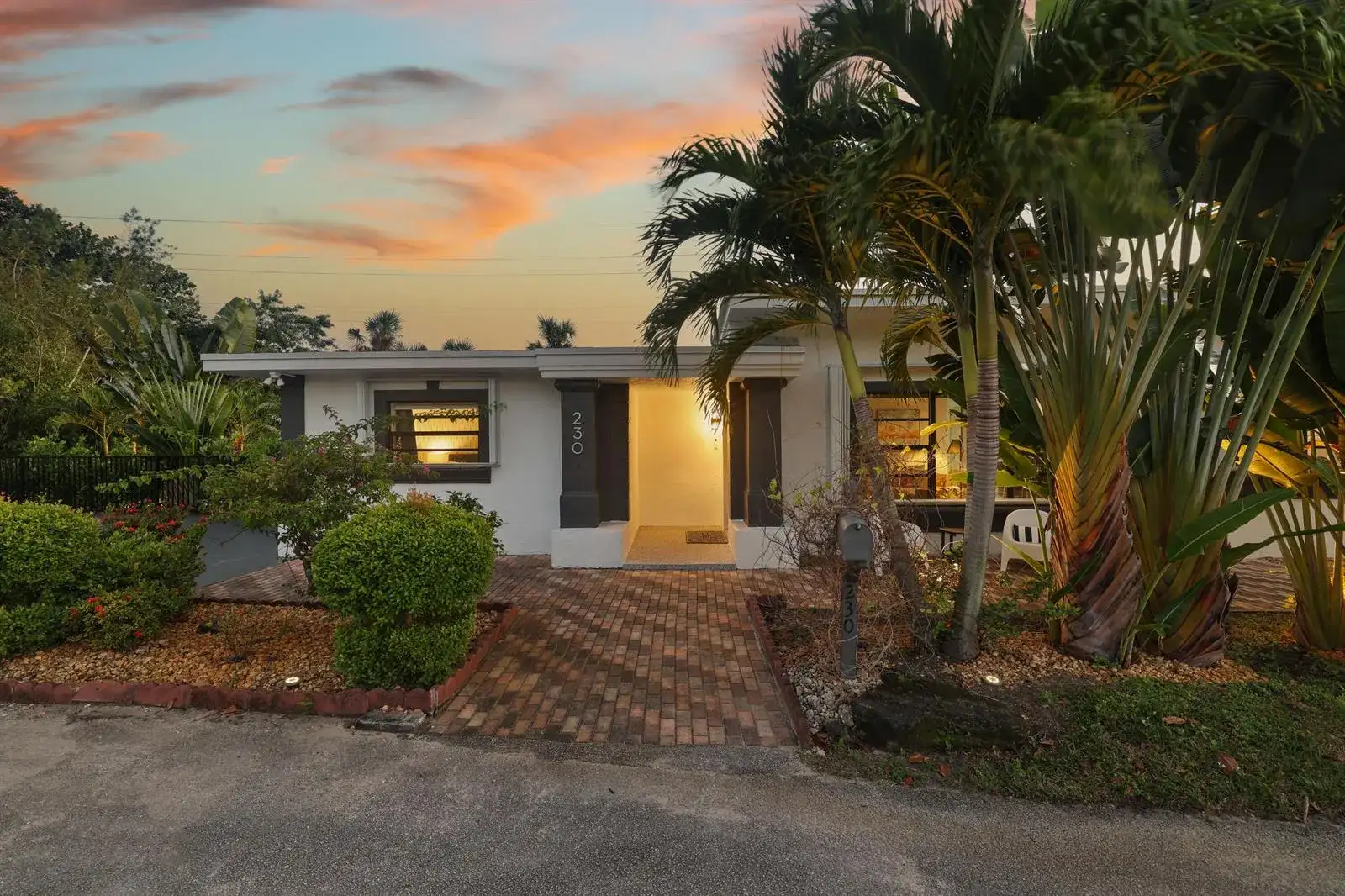 230 Seacrest Lane, Delray Beach FL 33444 photo 3