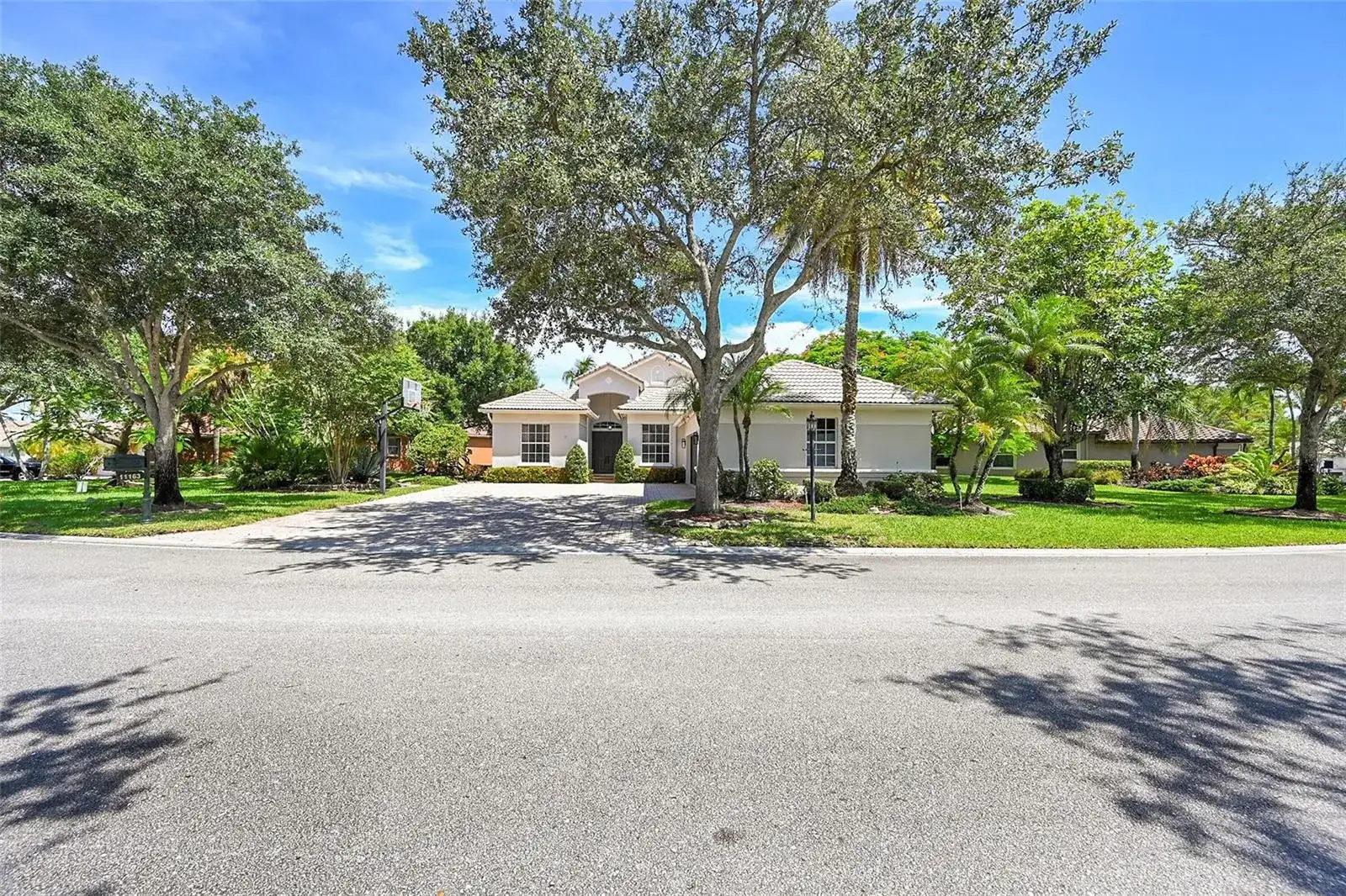 11163 NW 69TH Place, Parkland FL 33076 photo 3
