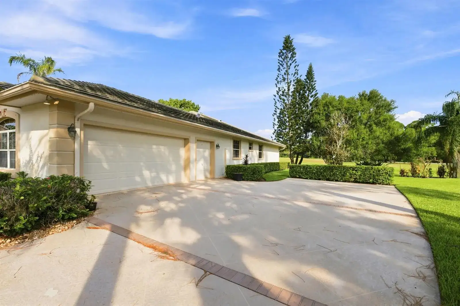 3608 TWIN LAKES Terrace, Fort Pierce FL 34951 photo 5