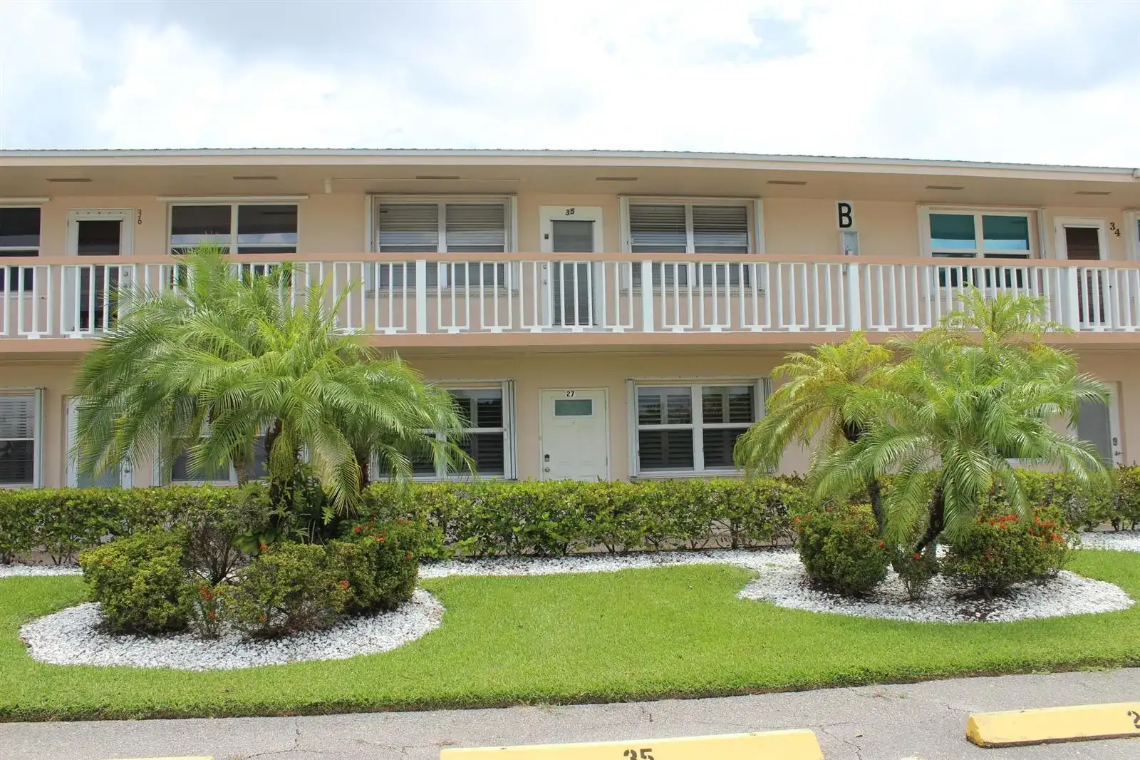 35 SOMERSET B # 35, West Palm Beach FL 33417 photo 2