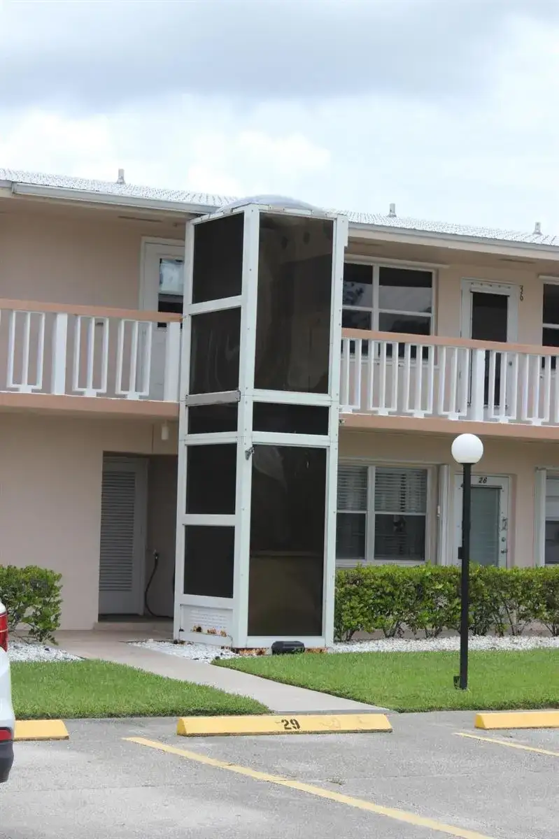 35 SOMERSET B # 35, West Palm Beach FL 33417 photo 3