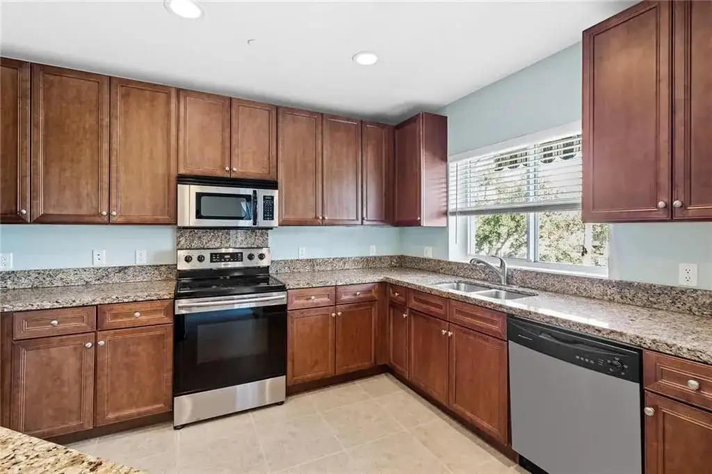 708 SE 15TH Street # 3, Fort Lauderdale FL 33316 photo 4