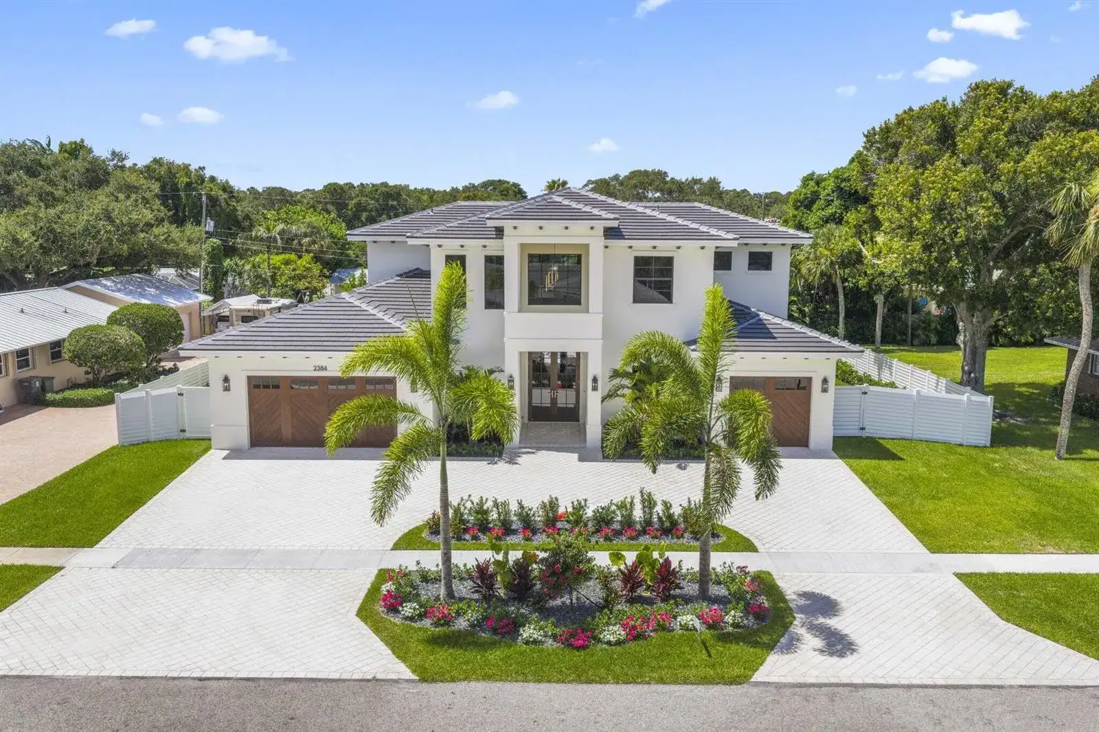 2384 WINDSOR Road, Palm Beach Gardens FL 33410 photo 2