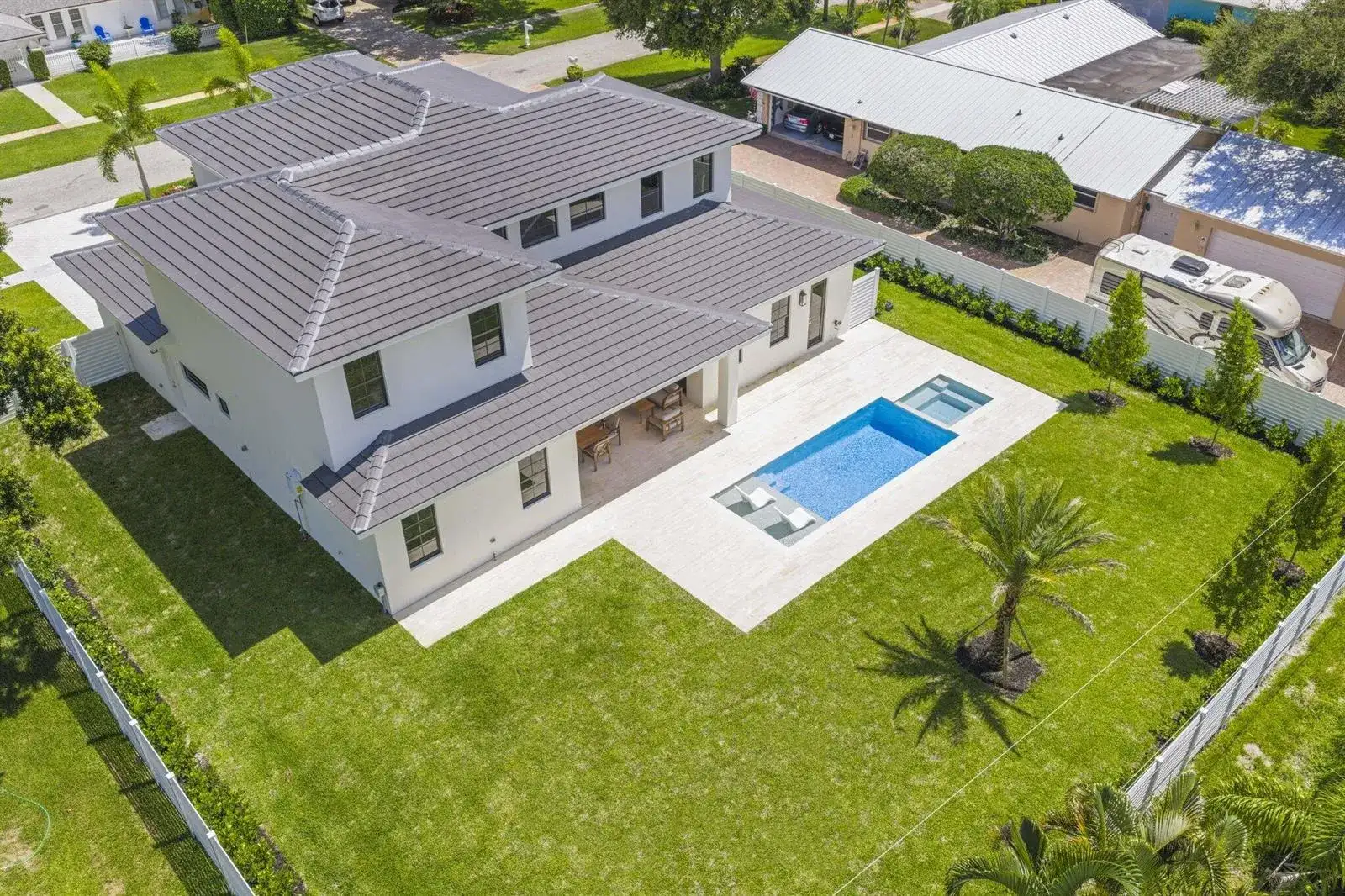 2384 WINDSOR Road, Palm Beach Gardens FL 33410 photo 5