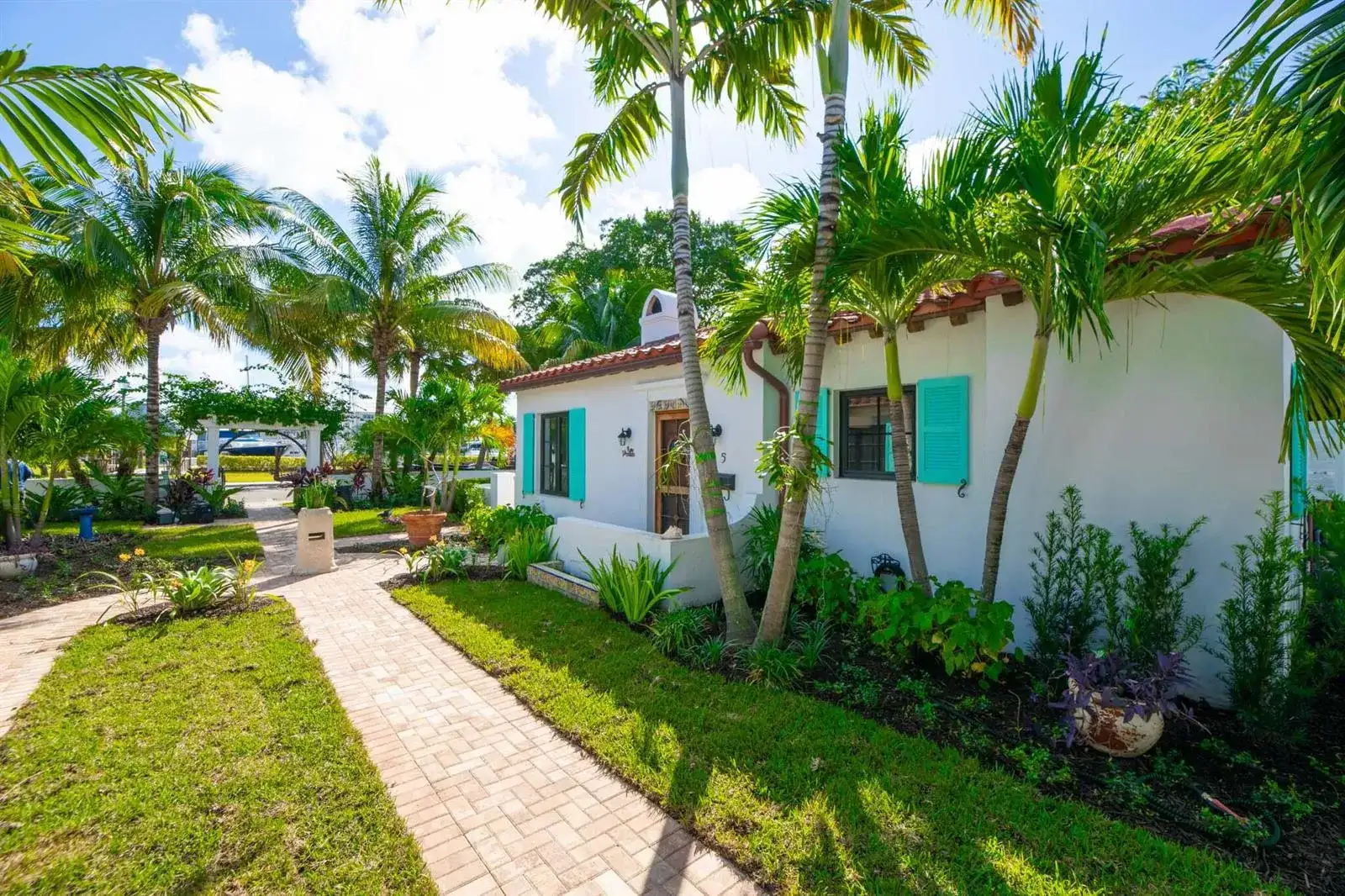 110 Marine Way, Delray Beach FL 33483 photo 2