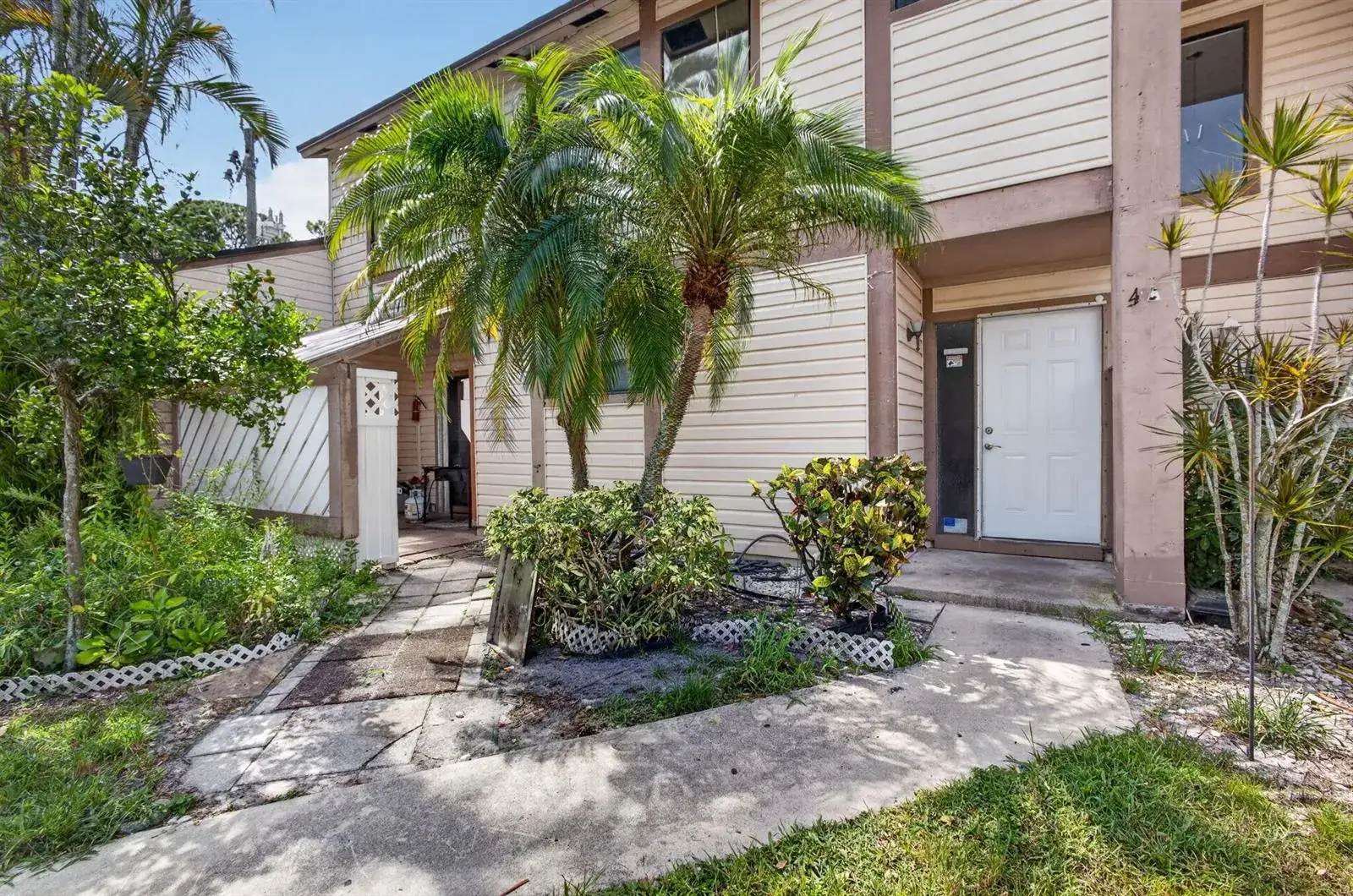 110 SHERWOOD Circle # 4C, Jupiter FL 33458 photo 5