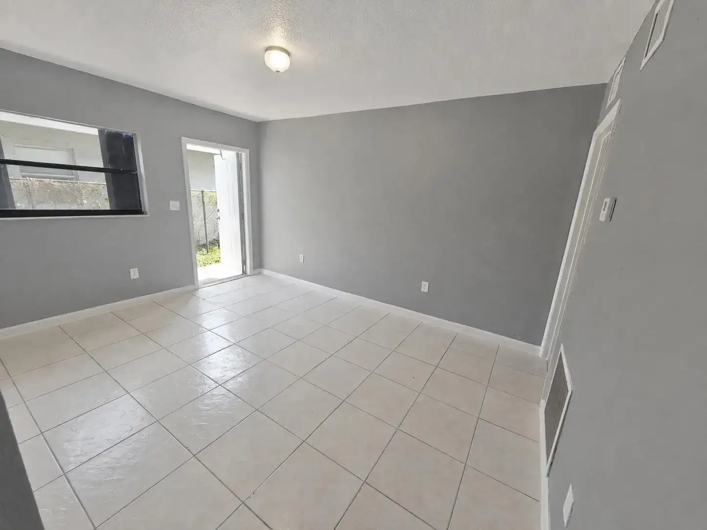 421 NW 7TH Terrace # 4, Fort Lauderdale FL 33311 photo 4