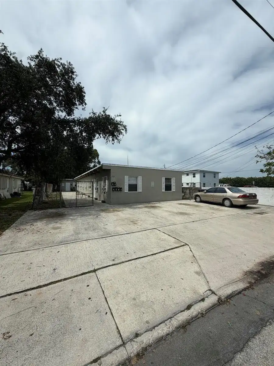 620 20th Street # 1, West Palm Beach FL 33407 photo 2