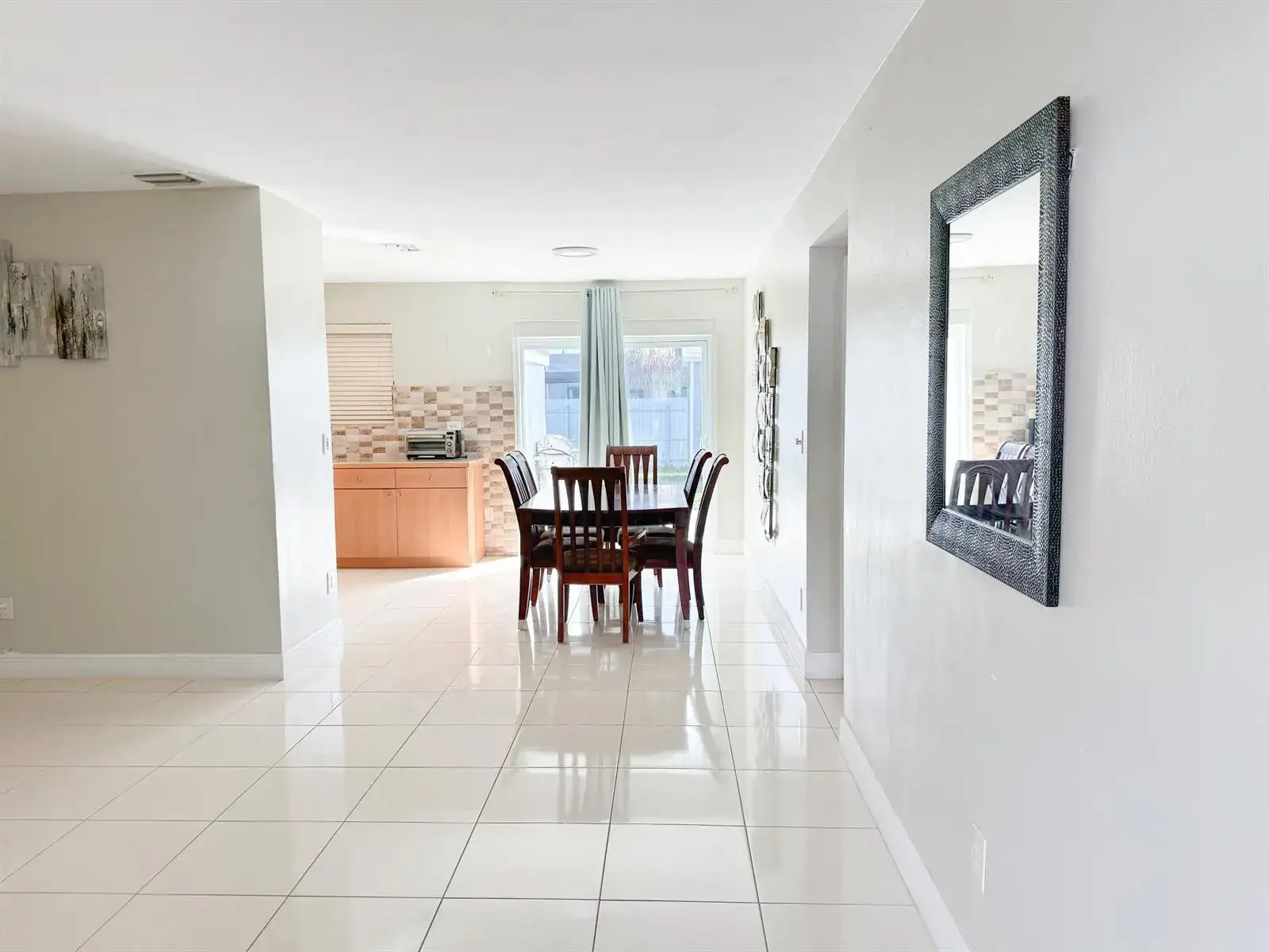 19731 NW 4TH Avenue, Miami Gardens FL 33169 photo 5