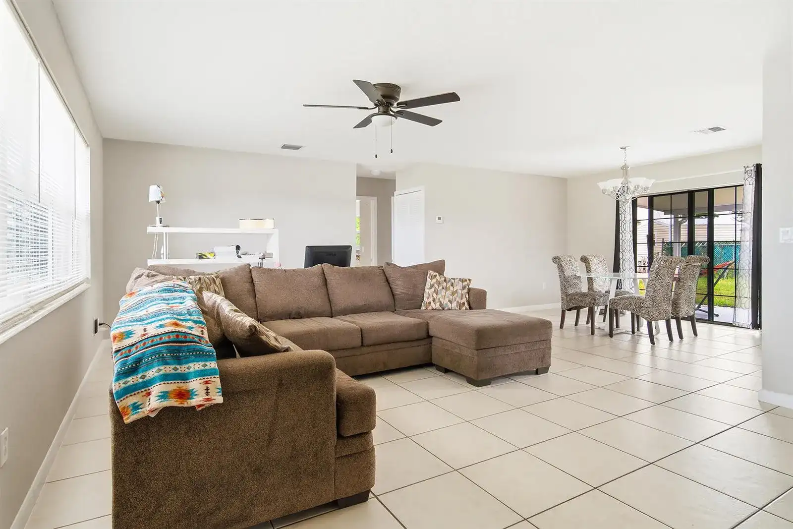 333 Elizabeth Road, Lake Worth FL 33461 photo 2