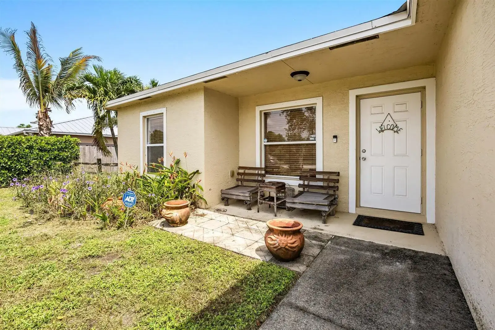 913 SE FORREST PARK Drive, Stuart FL 34994 photo 4