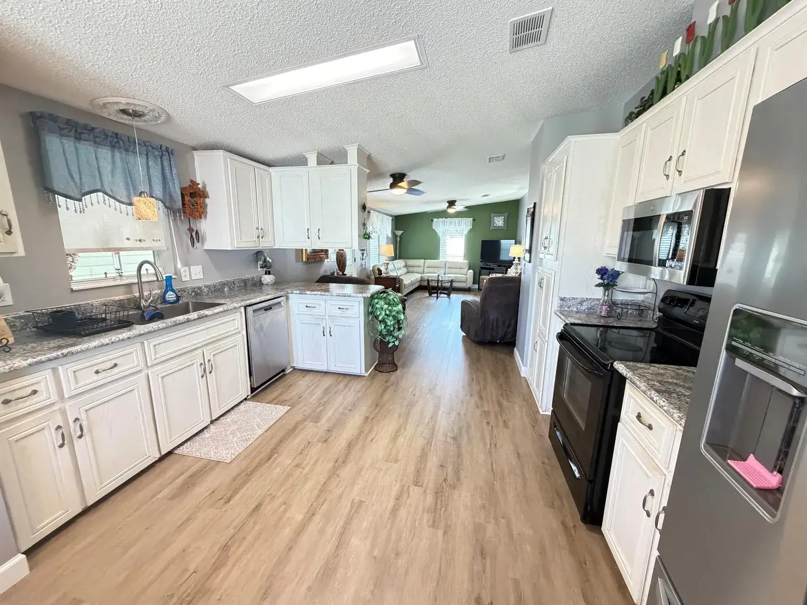 8181 14TH HOLE Drive, Port St. Lucie FL 34952 photo 5