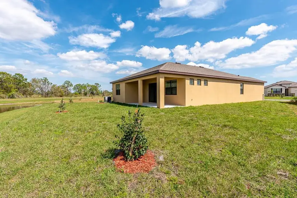 1863 FARMHOUSE Road SE, Palm Bay FL 32909 photo 5