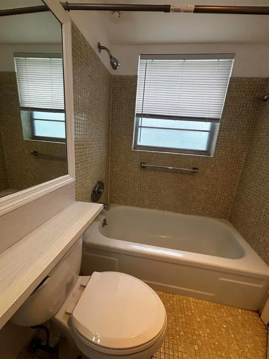 353 SHEFFIELD O, West Palm Beach FL 33417 photo 5