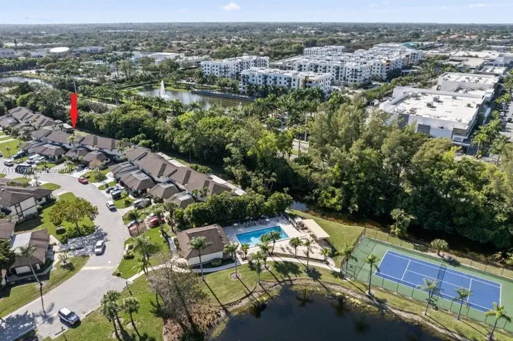 20929 BOCA RIDGE Drive W, Boca Raton FL 33428 photo 2