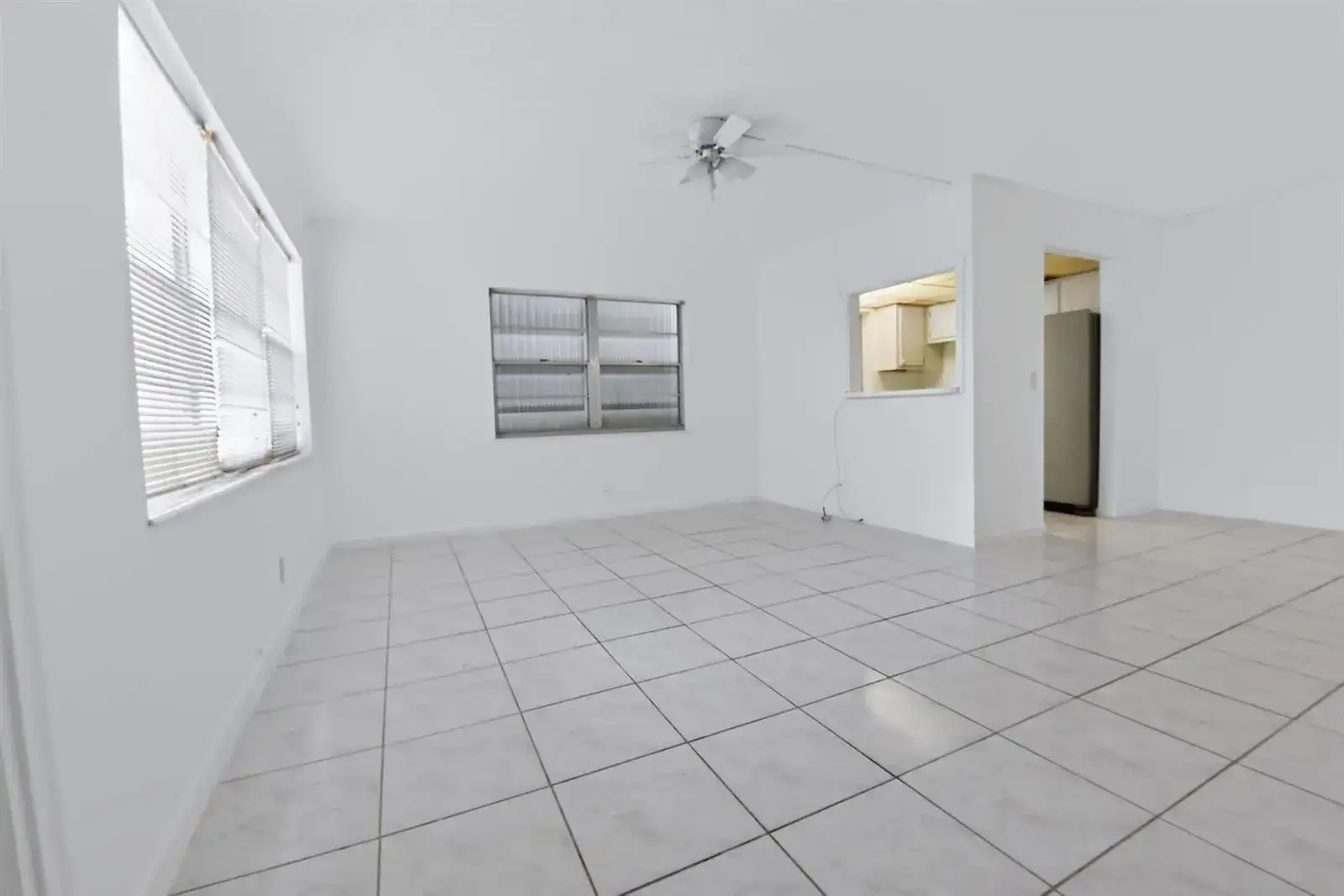 264 Northampton N, West Palm Beach FL 33417 photo 4