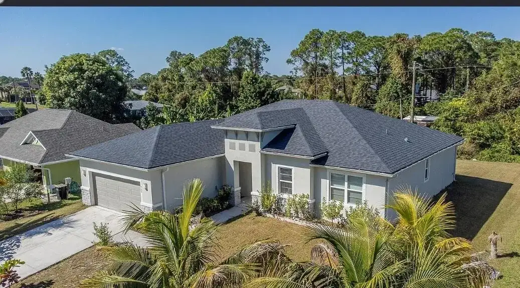 951 SARETA Street SE, Palm Bay FL 32909 photo 2