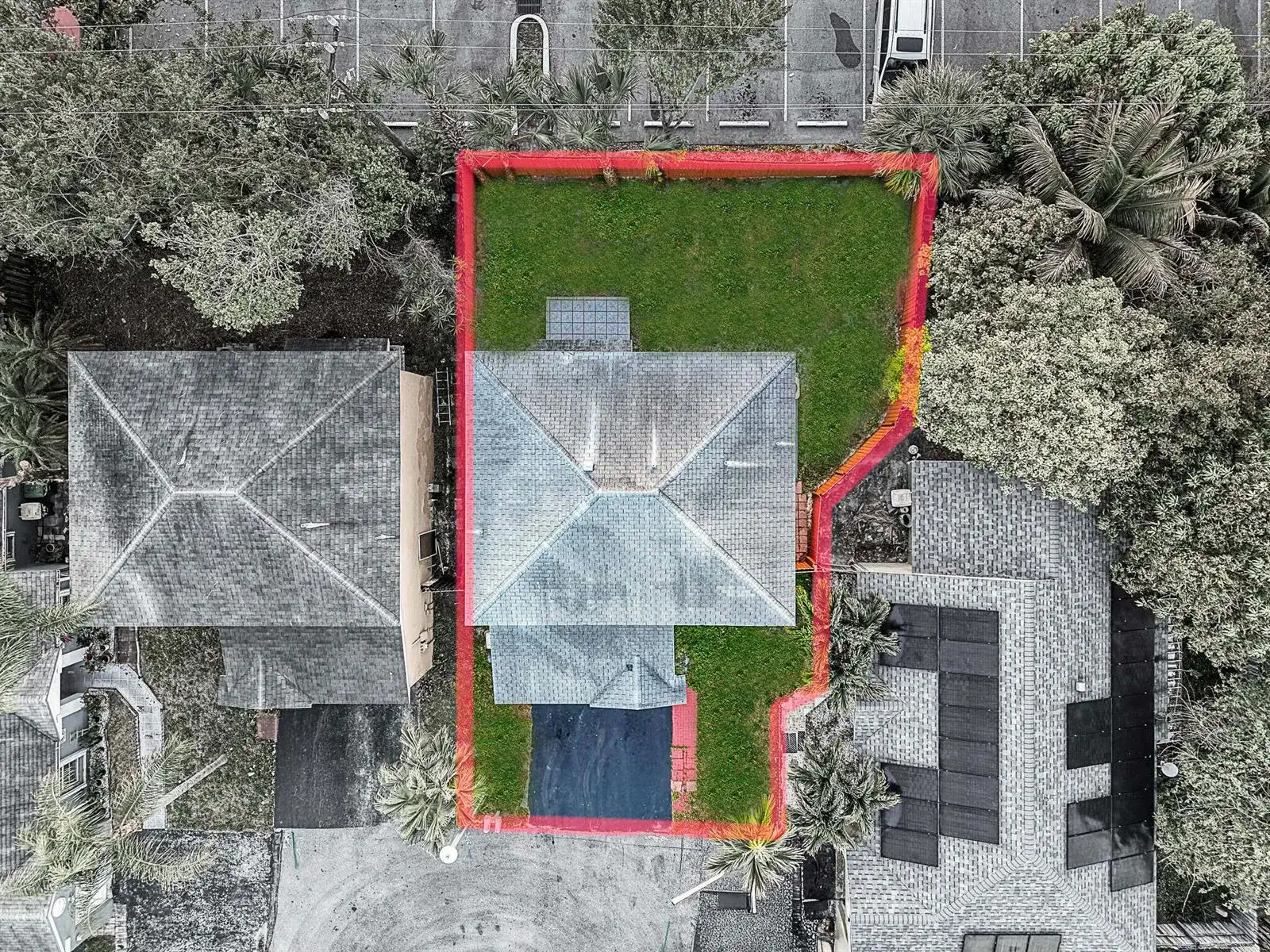 5789 WOODLAND POINT Drive, Tamarac FL 33319 photo 4
