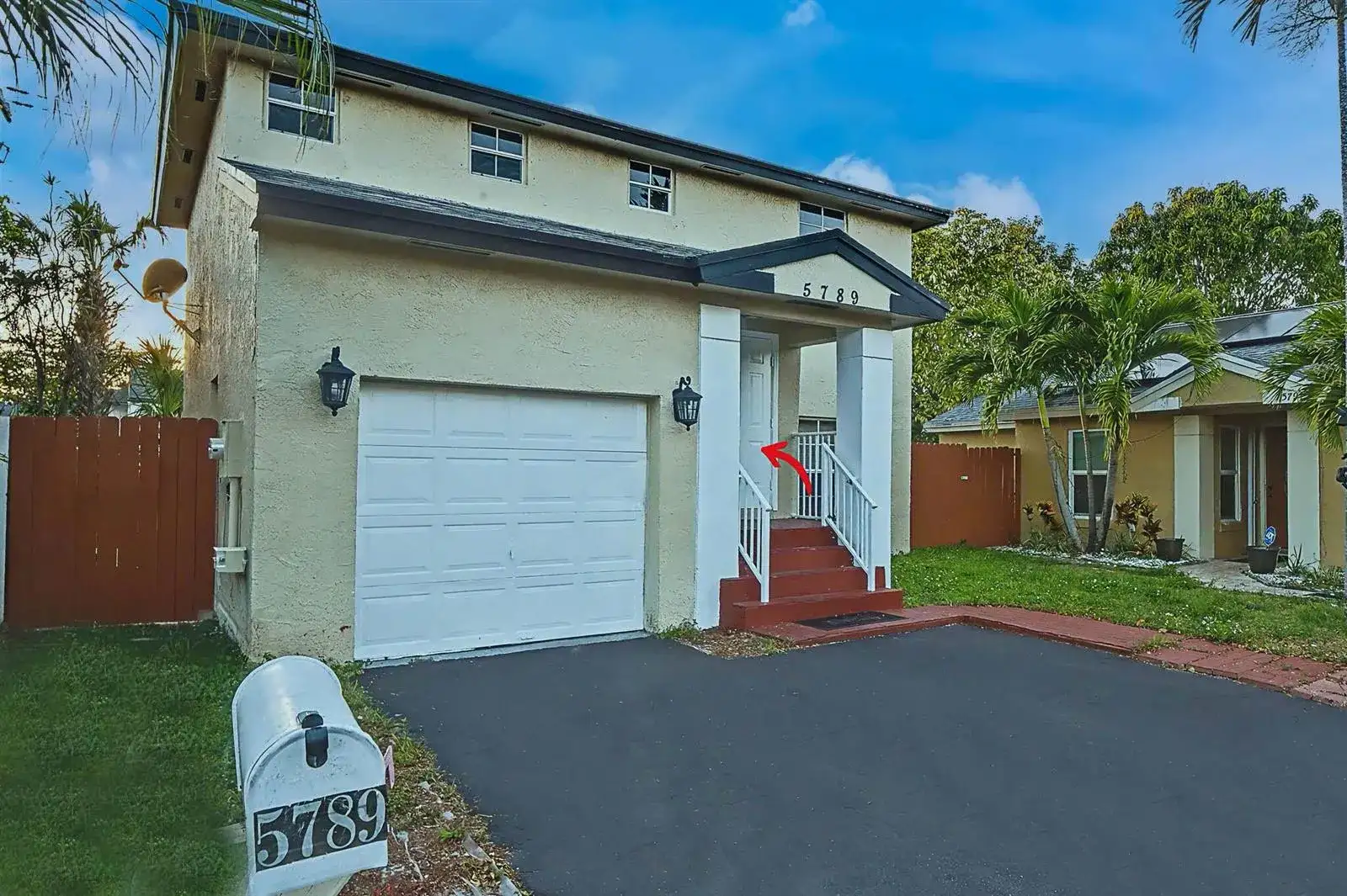5789 WOODLAND POINT Drive, Tamarac FL 33319 photo 5