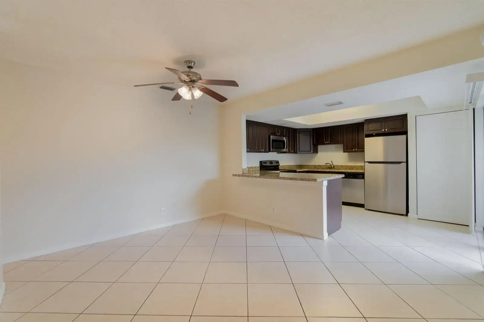 1530 Shaker Circle, Wellington FL 33414 photo 4