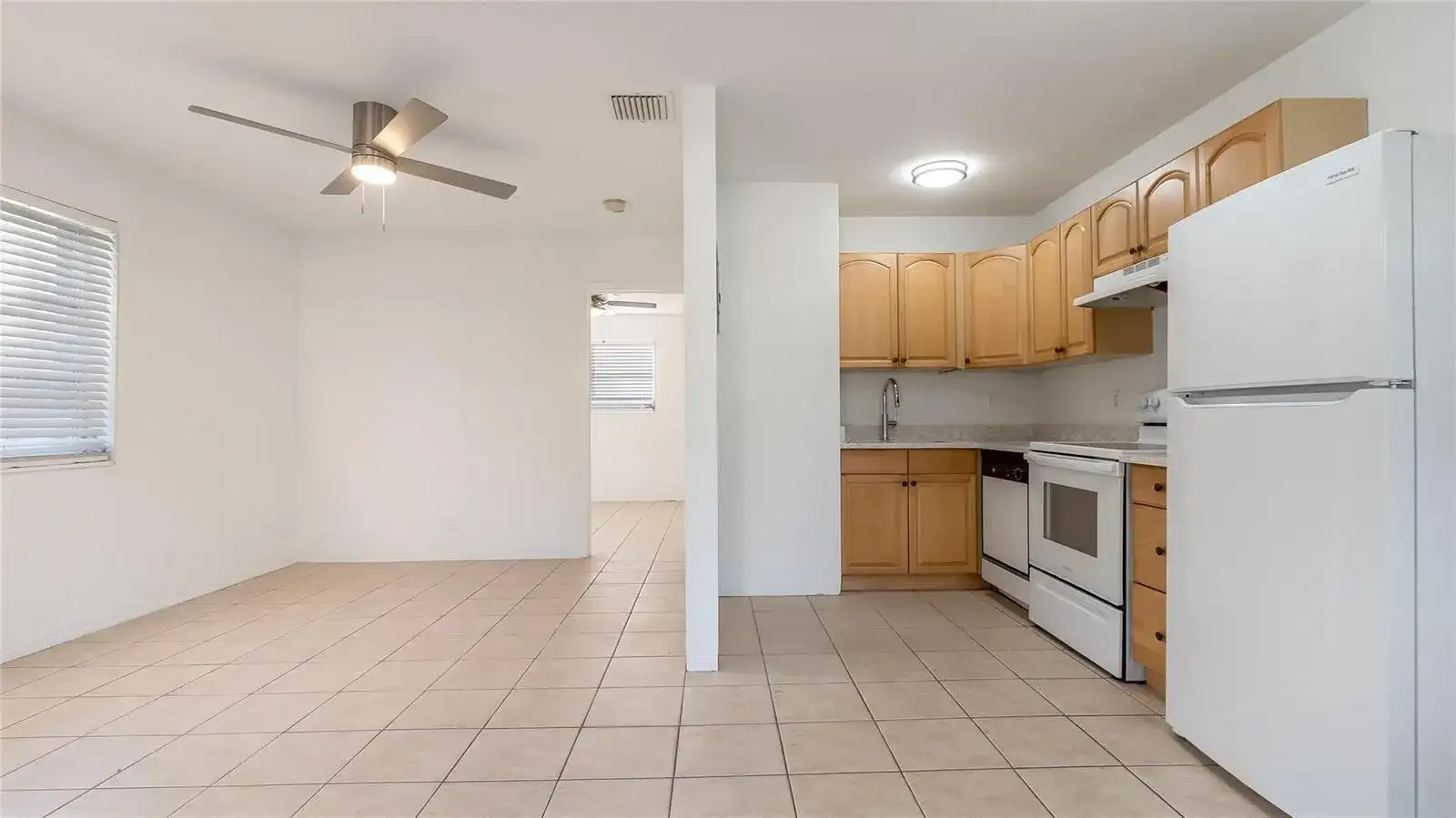 709 SE 15TH Street # 1, Fort Lauderdale FL 33316 photo 3