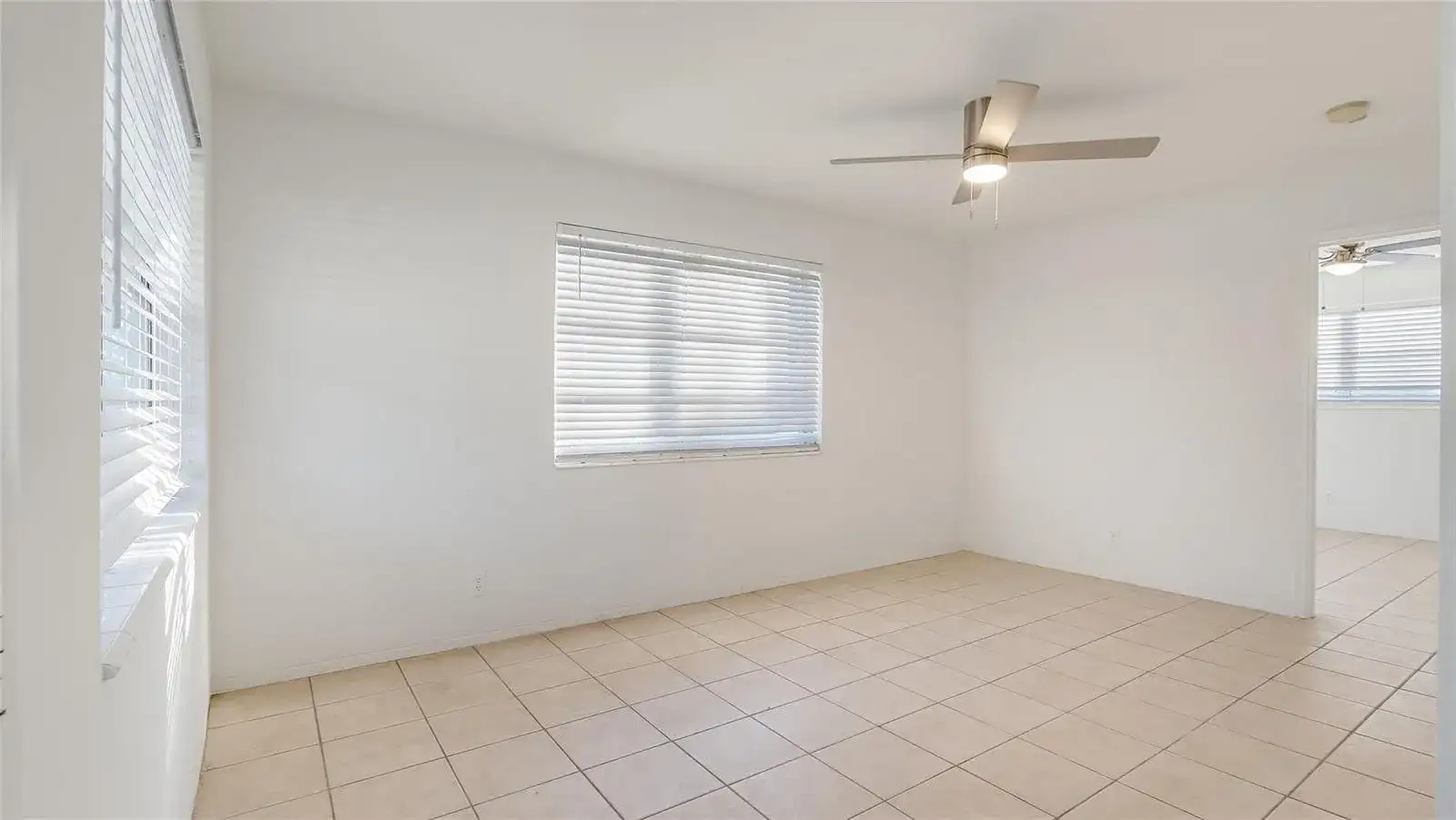 709 SE 15TH Street # 1, Fort Lauderdale FL 33316 photo 5