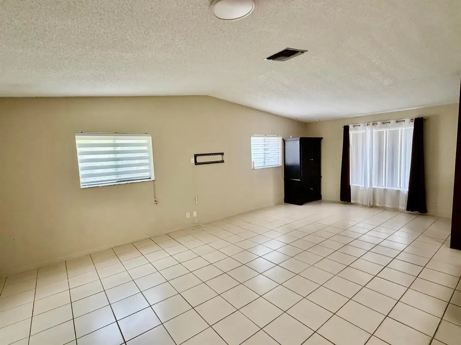 7714 SW 8TH Court, North Lauderdale FL 33068 photo 3